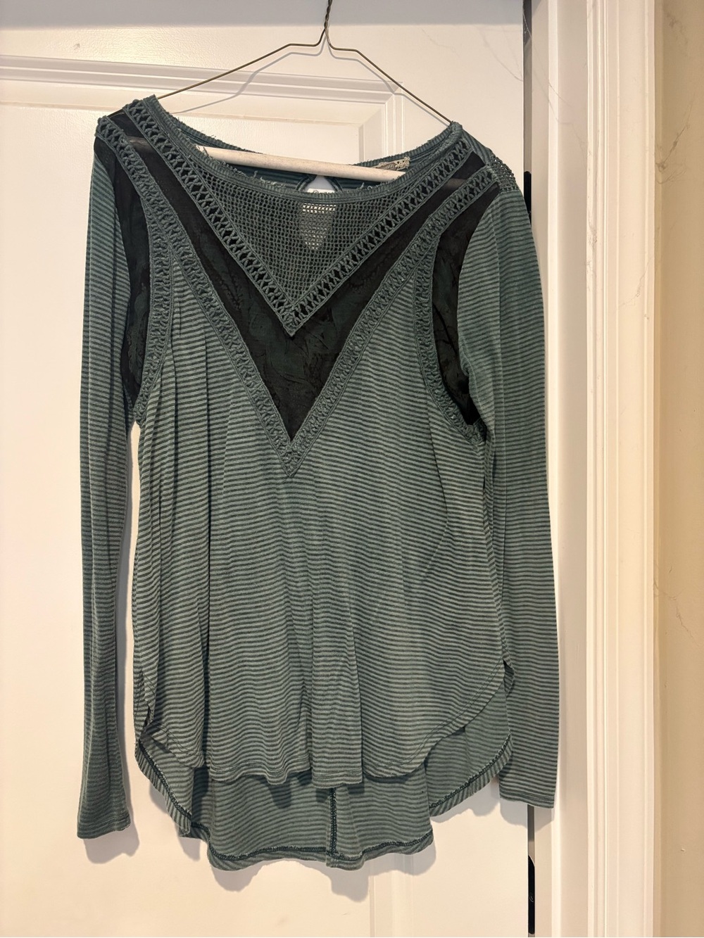 Women's Green Striped Long-Sleeve Lace-Trim Top